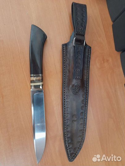 Нож с бивнем мамонта