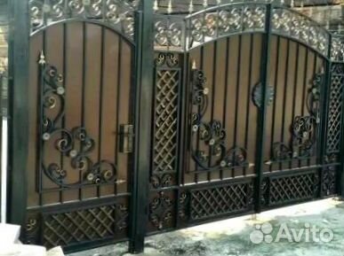 Кованные распашные ворота с установкой