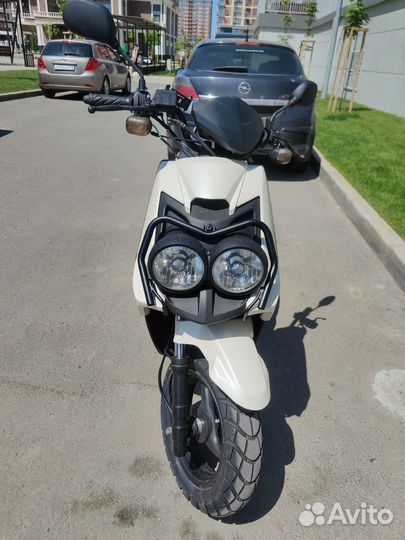 В продаже отличный скутер 150 кубов