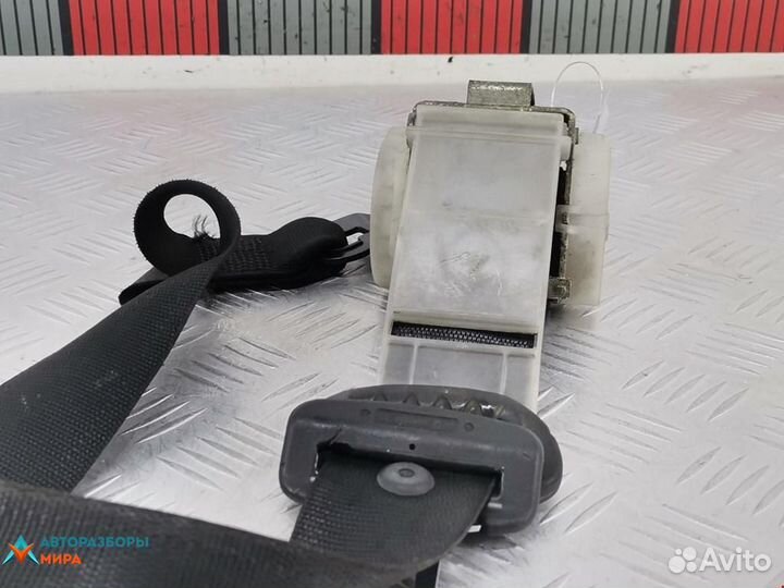 Ремень безопасности Opel Vectra C 2004 13146617