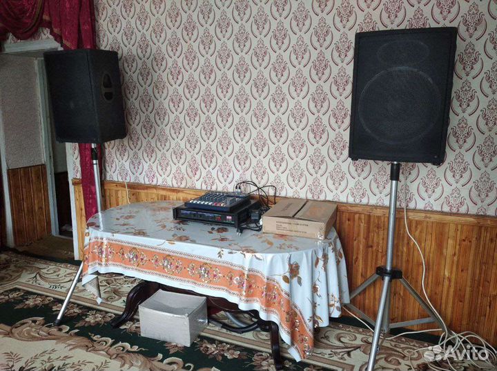 Продаю музыкальный аппаратура хорошем состоянии