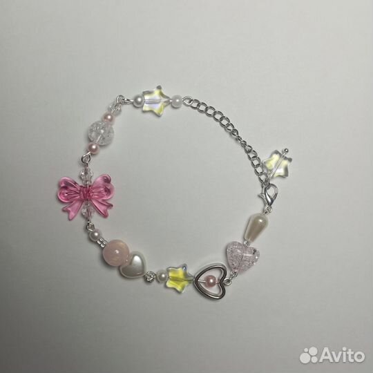 Браслет из бусин