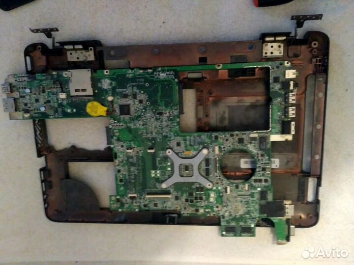 Lenovo y560 запчасти/разбор