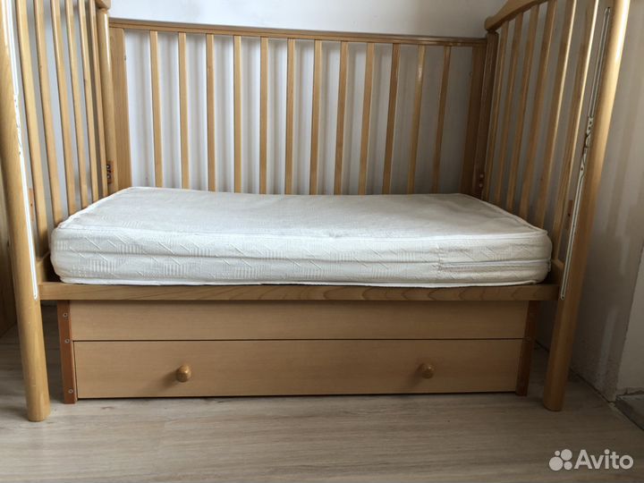 Кровать детская