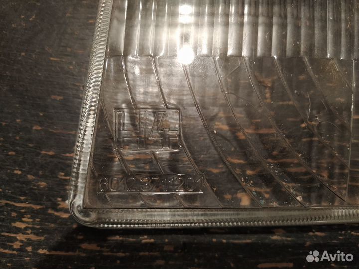 Стекло фары