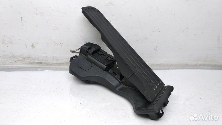 Педаль газа Volkswagen Jetta 6 2.0 TDI 2012