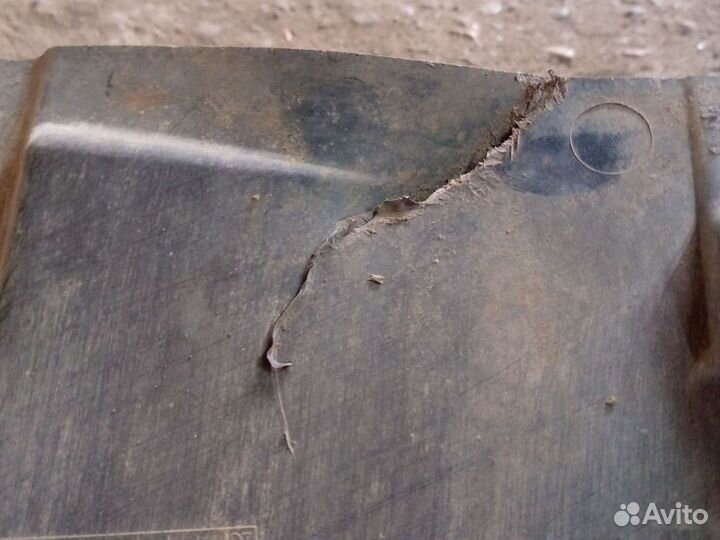 Комплект пыльники двигателя geely Emgrand x7