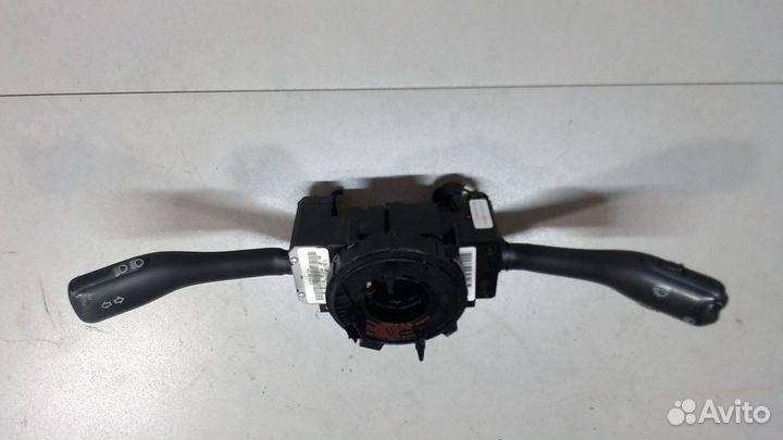 Переключатель поворотов и дворников Volkswagen Bor