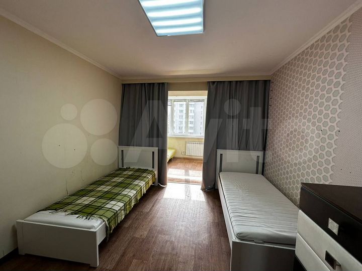 3-к. квартира, 76,1 м², 6/10 эт.