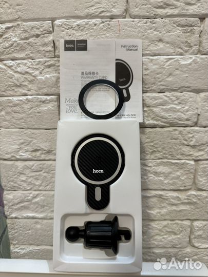 Держатель с беспроводной зарядкой MagSafe