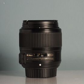 Nikon 35mm f/1.8G ED AF-S Nikkor