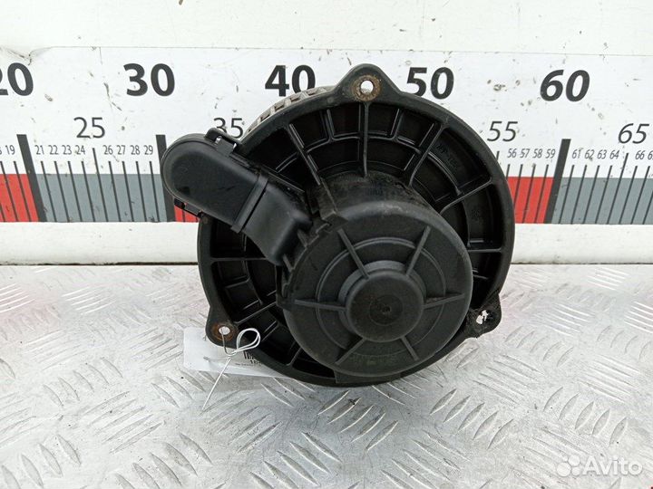 Моторчик печки для Hyundai-KIA Sorento 1