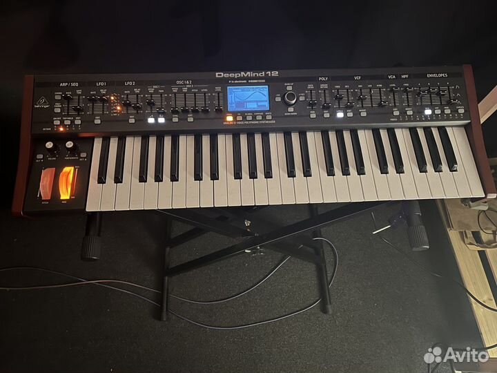 Behringer deepmind 12