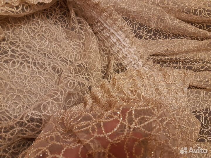 Тюль золотистая