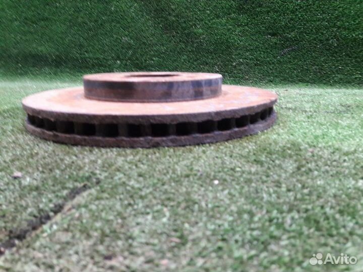 Диск тормозной передний Mitsubishi Lancer 10 CX