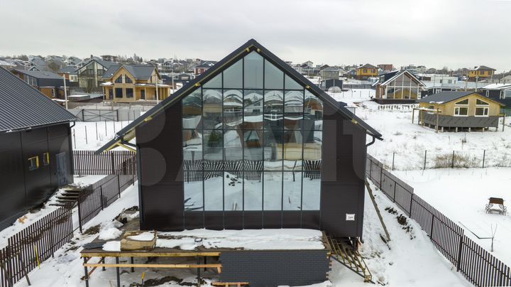 Коттедж 130 м² на участке 5 сот.