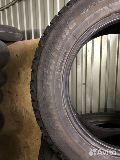 Bridgestone Ice Cruiser 7000 195/60 R15 88T