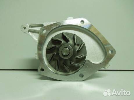 Помпа Renault Duster 1.5 Megane II/III