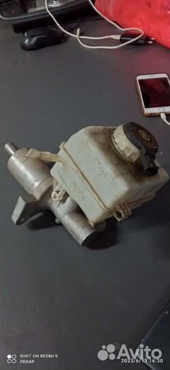 Главный тормозной цилиндр BMW X5 E53