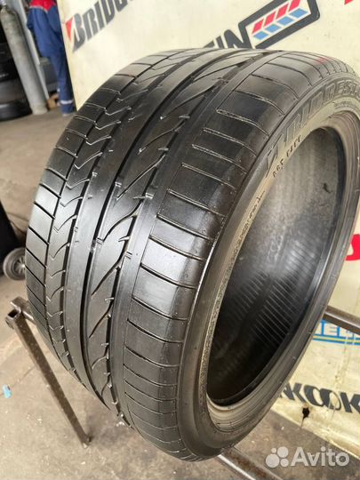 Bridgestone Potenza RE050A 285/35 R18