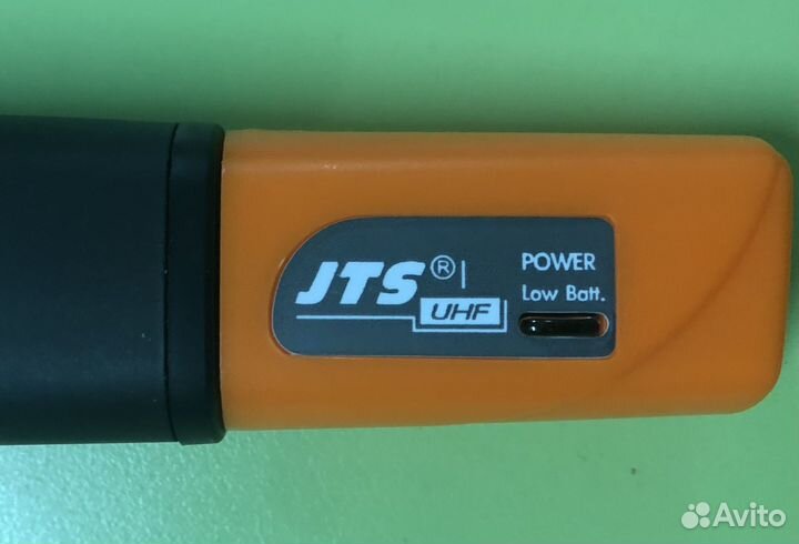 Радиомикрофон JTS