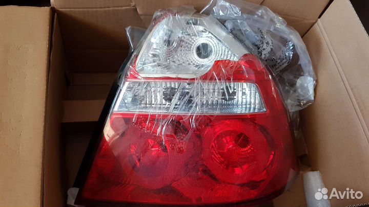 Фонарь задний правый авео t250 битый