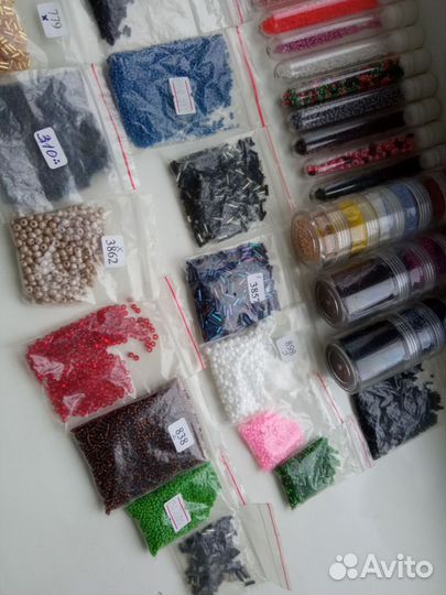Бисер оптом, бусы, стеклярус, пайетки