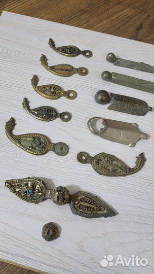 Старинные застежки