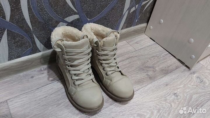Зимние ботинки