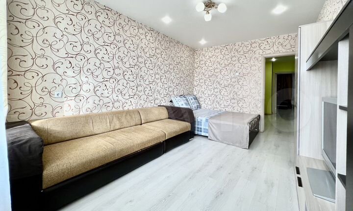 2-к. квартира, 80 м², 5/16 эт.
