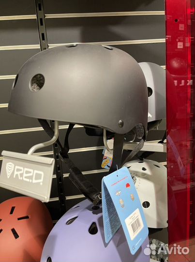 Шлем для скейтборда