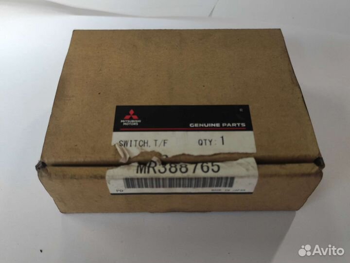 Датчик лампы на раздаточную коробку pajero IO