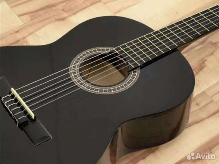 Гитара классическая