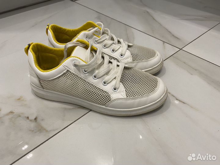 Кеды женские белые 38