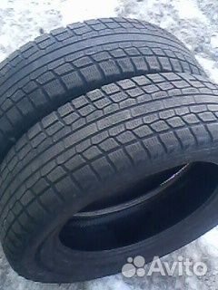 Yokohama Ice Guard IG20 215/60 R17