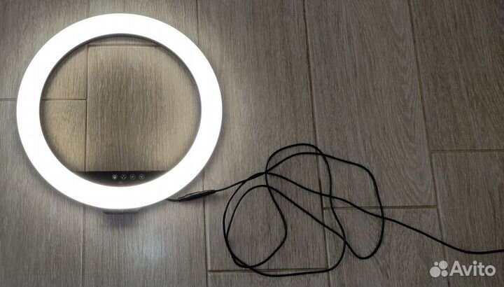 Кольцевая лампа со штативом бу