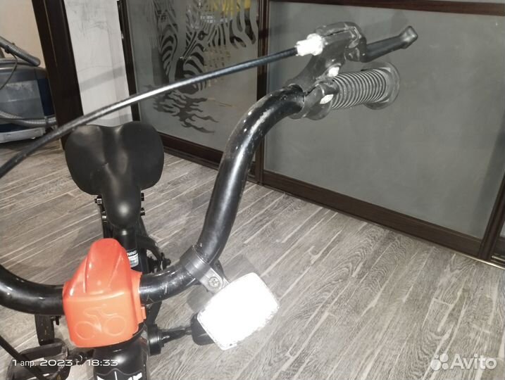 Четырехколесный детский велосипед rush J 12