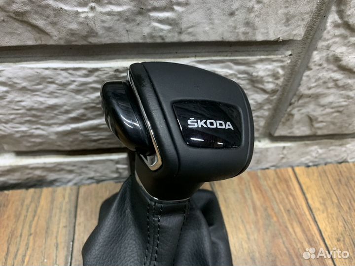 Skoda Karoq Рукоятка кулисы кпп АКПП