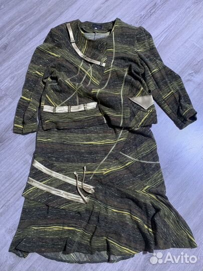 Костюм женский