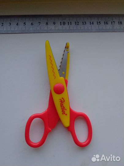 Ножницы фигурные