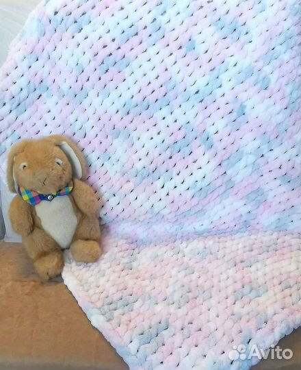 Вязанный плед на выписку