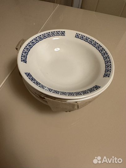 Тарелки новые
