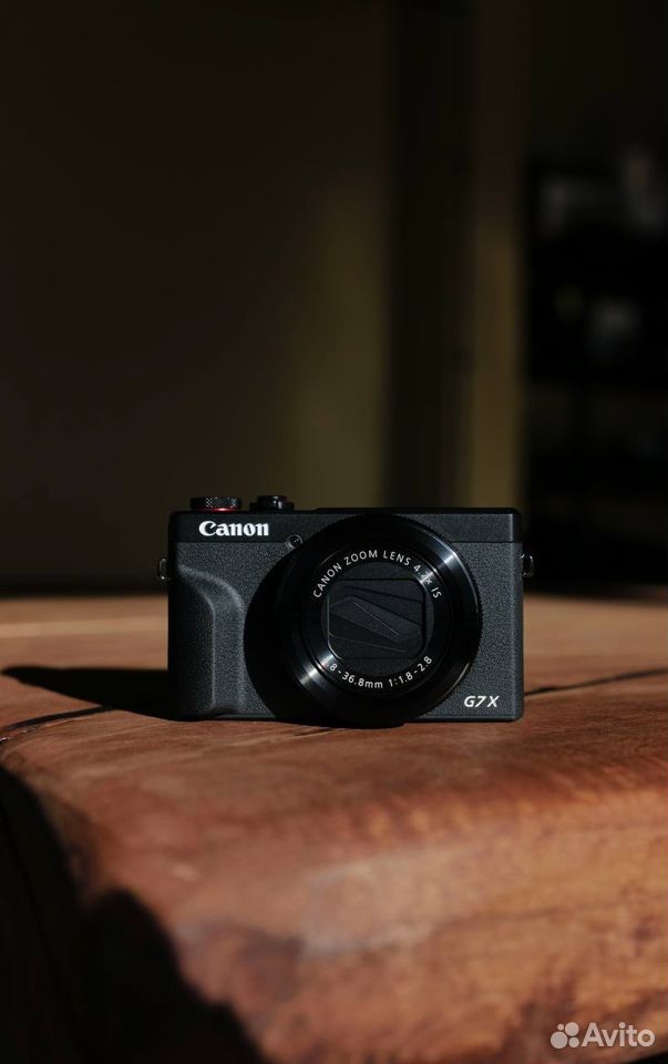 Canon G7 X Mark III