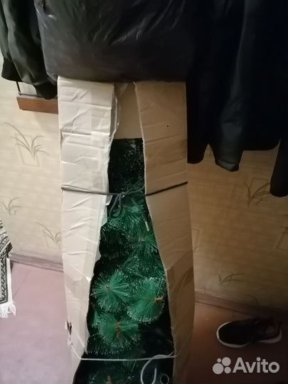 Елка искусственная