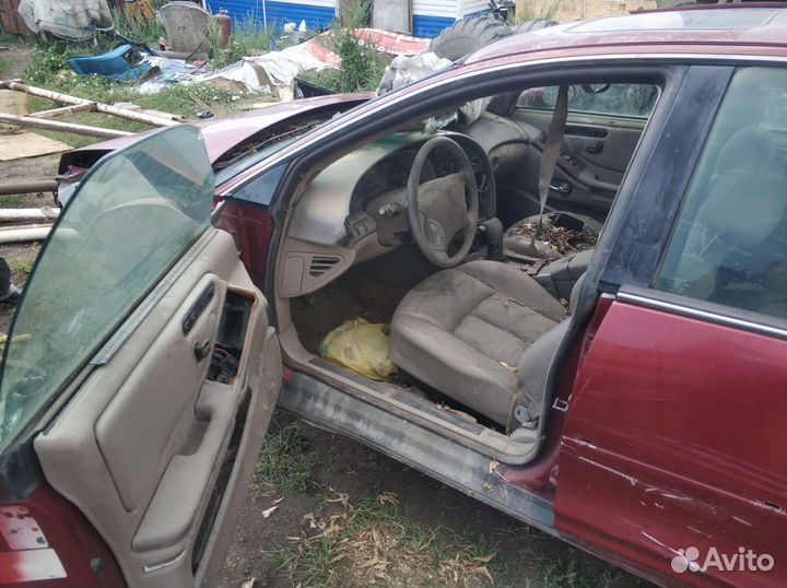 Oldsmobile Aurora разбор