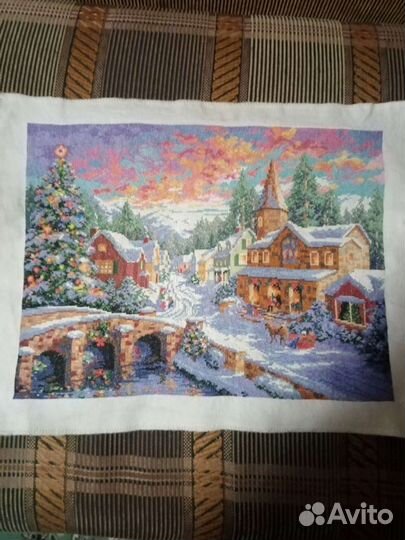 Продам вышивки