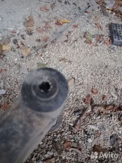 Рычаг передний левый Mitsubishi Carisma