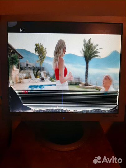 Монитор Samsung