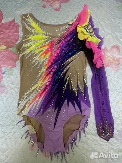 Купальник для художественной гимнастики