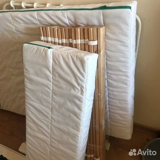 Детская кровать IKEA миннен с матрасом